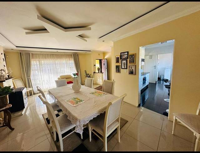 3 BEDROOM HOUSE FOR SALE IN LAMBTON